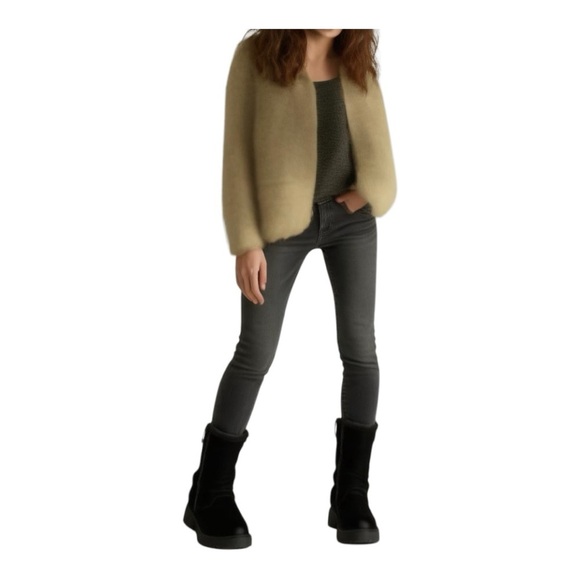 UGG Australia Classic Cardy Crochet Knit Boots Boots, Size 6, Black - Picture 2 of 8